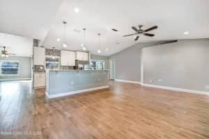 681 Sheridan Woods Dr, Melbourne, FL 32904, Sold 03/05/21
