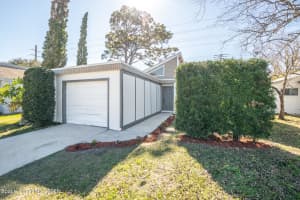 473 Willow Tree Dr, Melbourne, FL 32940, Sold 04/12/21