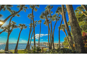 127 Riverside Dr, Cape Canaveral, FL 32920, Sold 03/24/21