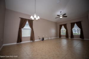 1040 Cayman Dr, Melbourne, FL 32901, Sold 02/23/21