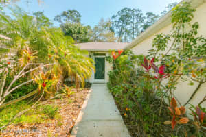 1704 Vista Lake Cir, Melbourne, FL 32904, Sold 04/05/21