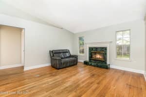 216 Oak Lake Rd, Melbourne, FL 32901, Sold 03/12/21