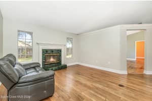 216 Oak Lake Rd, Melbourne, FL 32901, Sold 03/12/21