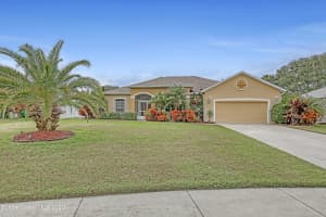 3572 Twelve Oaks Cir, Merritt Island, FL 32953, Sold 04/29/21