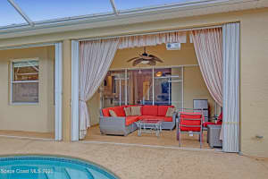 3572 Twelve Oaks Cir, Merritt Island, FL 32953, Sold 04/29/21