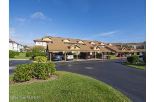 6180 E Mirror Lake Dr, Sebastian, FL 32958, Sold 04/07/21