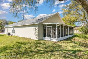 6833 Whitetail Ct, Melbourne, FL 32940, Sold 04/28/21