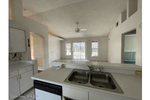 106 Underhill Loop Dr, Orlando, FL 32825, Sold 05/21/21