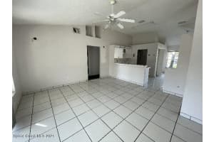 106 Underhill Loop Dr, Orlando, FL 32825, Sold 05/21/21