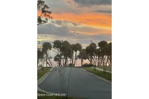 10 Lagoon Wy, Titusville, FL 32780, Sold 07/22/21