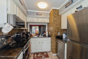 914 Jamestown Ave, Indian Harbour Beach, FL 32937, Sold 04/16/21
