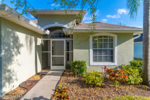 856 Tavernier Cir NE, Palm Bay, FL 32905, Sold 05/17/21