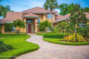 180 Stewart Dr, Merritt Island, FL 32952, Sold 04/21/21