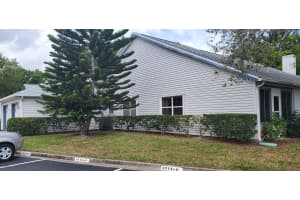 4935 Lake Waterford Way W, Melbourne, FL 32901, Sold 04/09/21