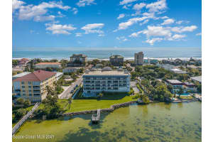 210 24th St, Cocoa Beach, FL 32931, Sold 04/29/21