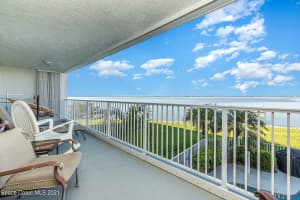 210 24th St, Cocoa Beach, FL 32931, Sold 04/29/21