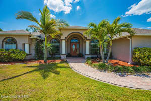 925 Hialeah St, Rockledge, FL 32955, Sold 05/27/21