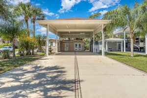 864 Plantation Dr, Titusville, FL 32780, Sold 03/11/22