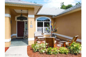 3659 Mary Lou Ln, Melbourne, FL 32934, Sold 05/21/21