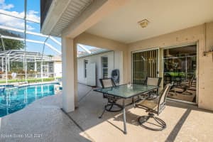 7867 Falling Leaf Pl, Melbourne, FL 32940, Sold 06/28/21