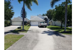 2239 Breezy Cir, Melbourne, FL 32935, Sold 06/28/21