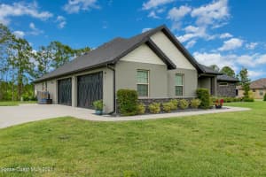 2715 Fawn Lake Blvd, Mims, FL 32754, Sold 07/21/21