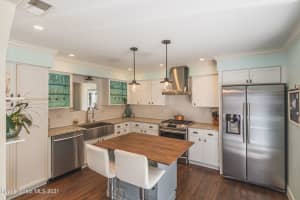 460 Willow Tree Dr, Melbourne, FL 32940, Sold 07/14/21