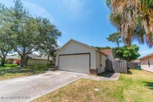 148 Oak Lake Rd, Melbourne, FL 32901, Sold 07/22/21