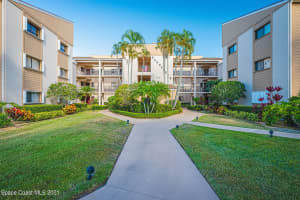 6175 S Mirror Lake Dr, Sebastian, FL 32958, Sold 08/13/21