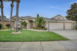 5345 Creekwood Dr, Melbourne, FL 32940, Sold 07/16/21
