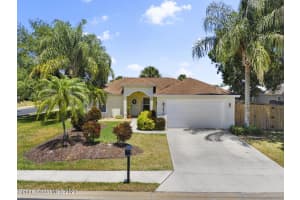 470 High Hawk Cir, Vero Beach, FL 32962, Sold 08/02/21