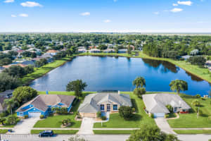 1913 Barrington Cir, Rockledge, FL 32955, Sold 08/16/21