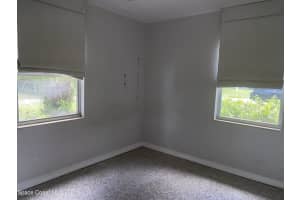 725 Bonnie Cir, Melbourne, FL 32901, Sold 07/02/21