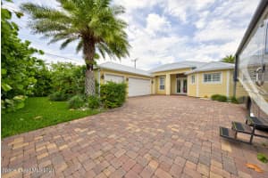 410 S 11th St, Cocoa Beach, FL 32931, Sold 08/04/21