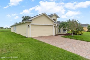 3502 Siderwheel Dr, Rockledge, FL 32955, Sold 07/30/21