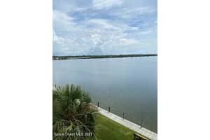 250 S Sykes Creek Pkwy, Merritt Island, FL 32952, Sold 08/10/21