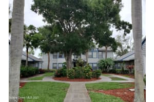 4800 Lake Waterford Way W, Melbourne, FL 32901, Sold 08/10/21