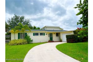 2061 5th St, Vero Beach, FL 32962, Sold 07/30/21
