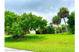 2061 5th St, Vero Beach, FL 32962, Sold 07/30/21