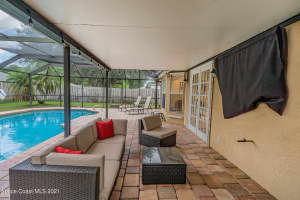 225 Crystal Lake Rd, Melbourne, FL 32901, Sold 09/10/21