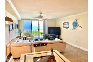420 Harding Ave, Cocoa Beach, FL 32931, Sold 12/23/21