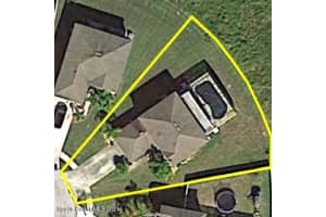 2784 Snapdragon Dr, Palm Bay, FL 32907, Sold 12/08/21