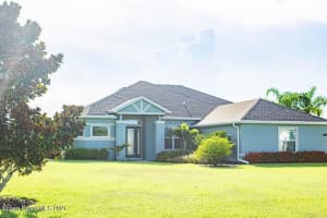 4048 Gardenwood Cir, Grant-Valkaria, FL 32949, Sold 10/08/21