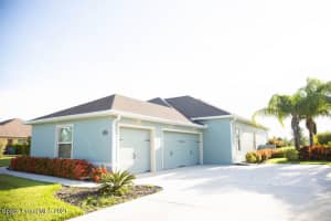 4048 Gardenwood Cir, Grant-Valkaria, FL 32949, Sold 10/08/21