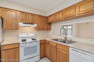 842 Barbados Ave, Melbourne, FL 32901, Sold 10/20/21