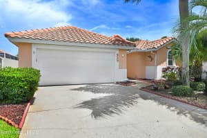 425 Carmel Dr, Melbourne, FL 32940, Sold 09/29/21