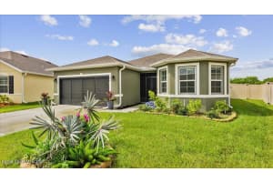 299 Guinevere Dr SW, Palm Bay, FL 32908, Sold 10/05/21