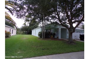 687 Collier Lake Cir, Sebastian, FL 32958, Sold 09/24/21