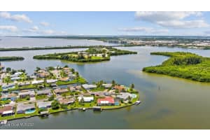 1270 Plum Ave, Merritt Island, FL 32952, Sold 10/26/21