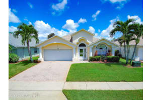 770 Sunset Lakes Dr, Merritt Island, FL 32953, Sold 12/21/21
